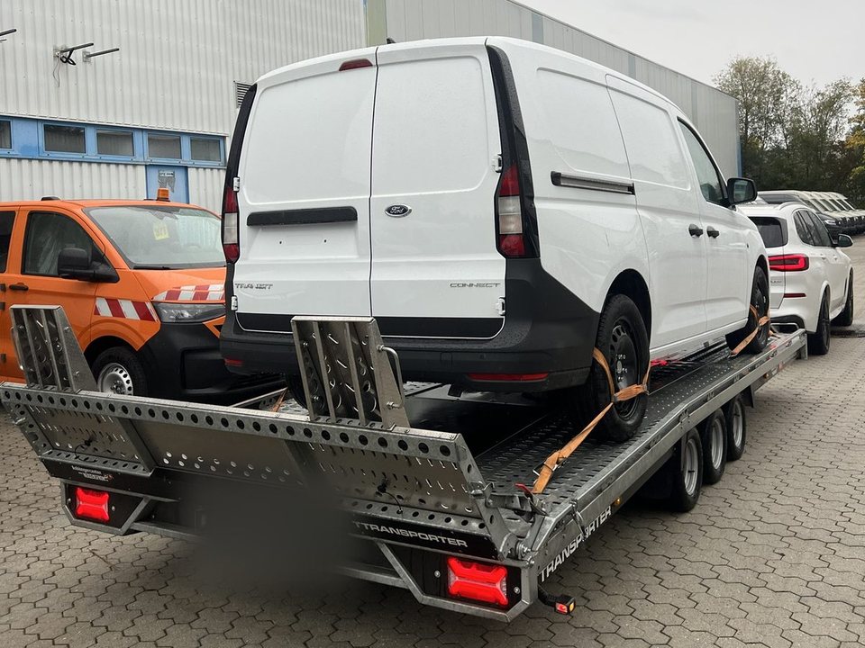 Trailer-Transport: Aufladen & Sichern